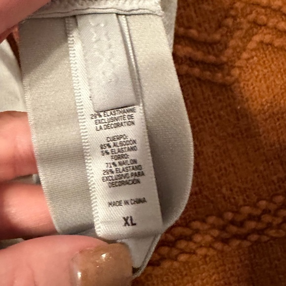 SKIMS bralette - Picture 6 of 6